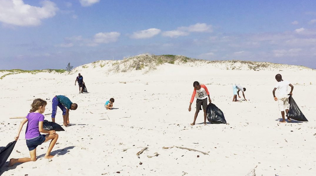 Coastal_clean_up_2018